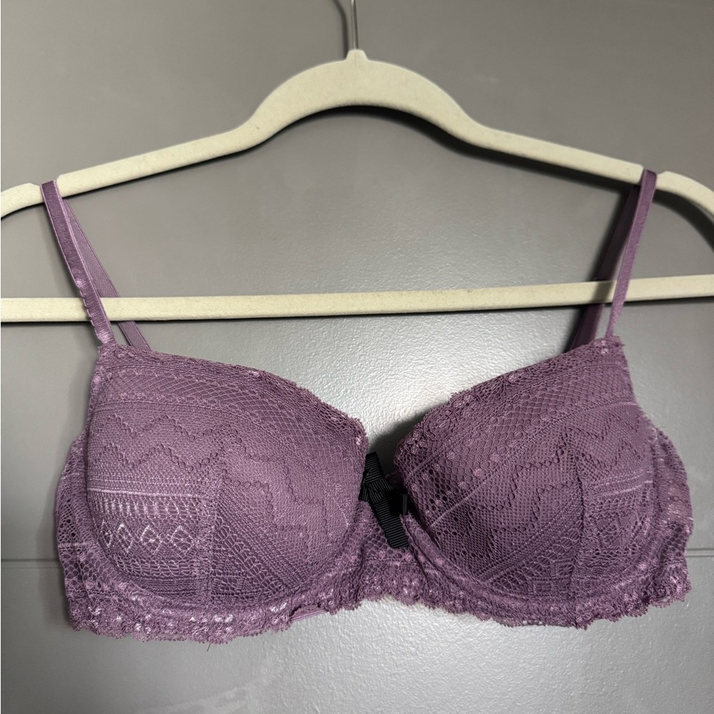 H&M Lace Bra in Purple